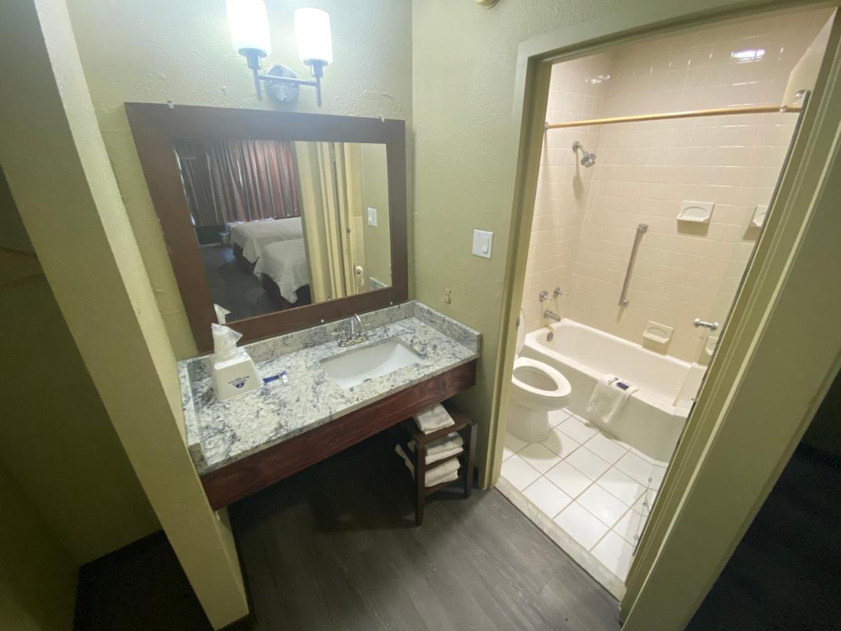 Americas Value - Hotel 2*