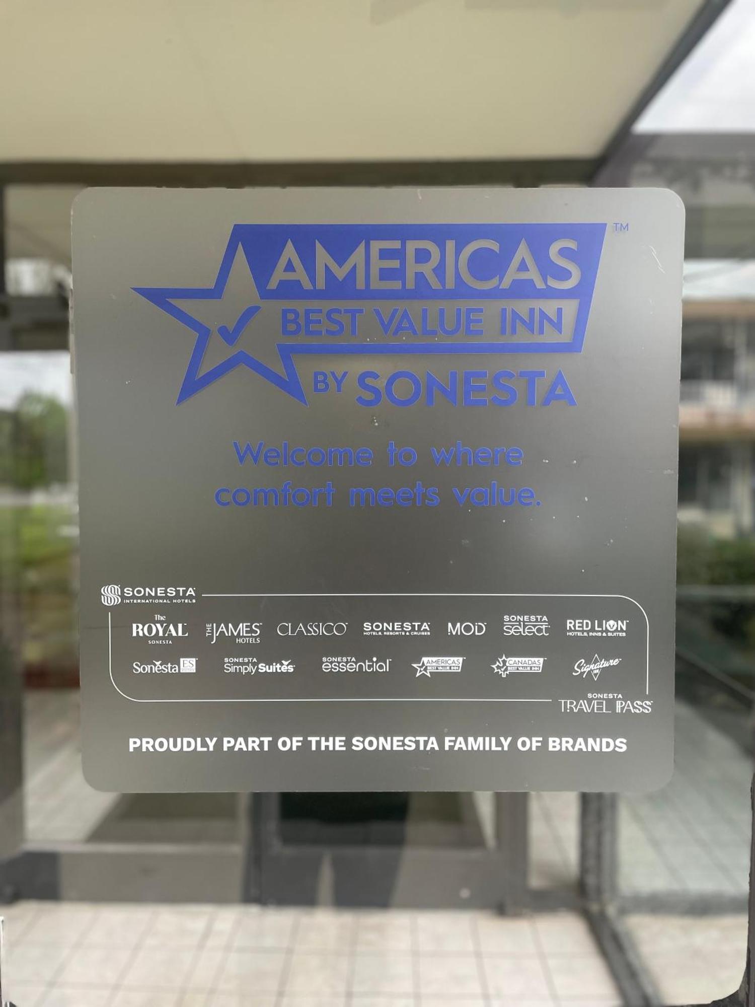 Americas Value - Hotel