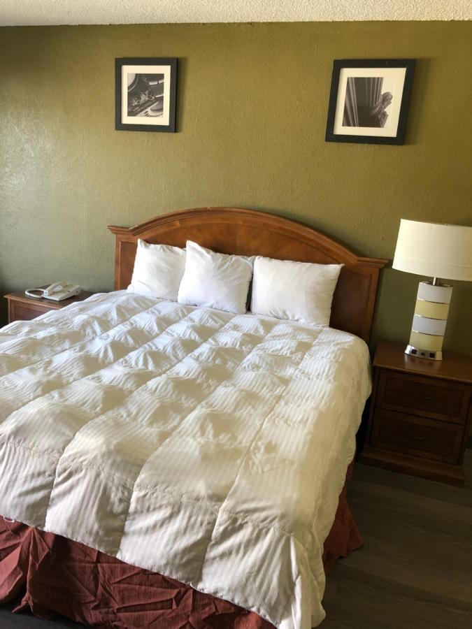 Americas Value - Hotel 2*
